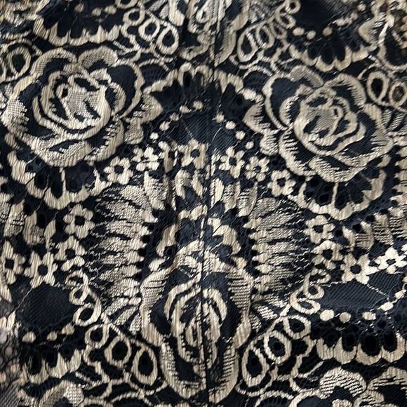 Black and Gold Evening Gown - Picture 3 of 4